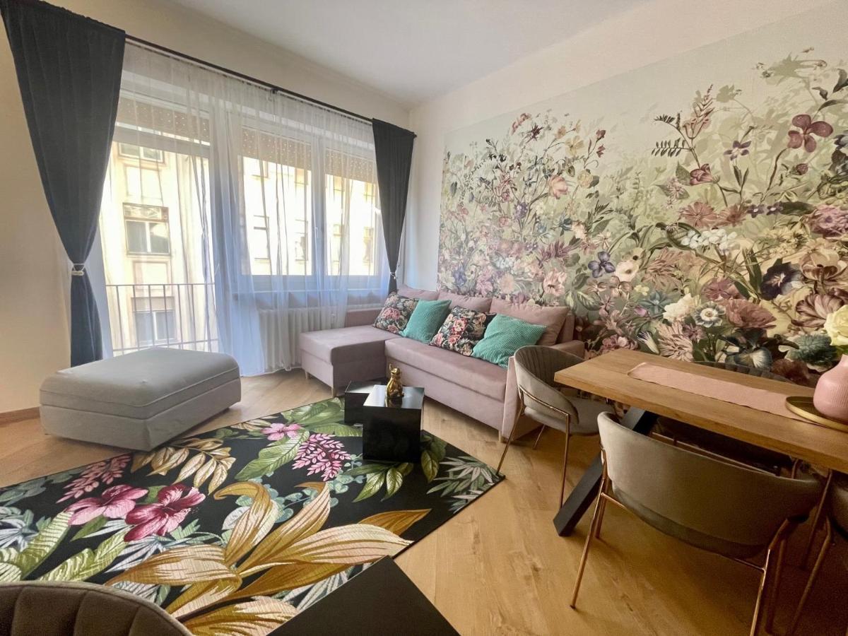 Brand New Apartment #Hollan#3Bedr#2Bathr#Freeparking Budapest Exterior photo